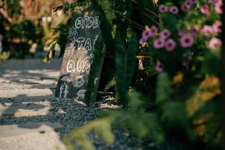 Harmony Garden - Home And Coffee 후에 외부 사진